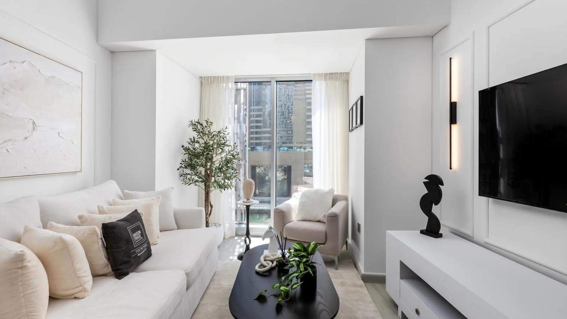 Apartment Maison Privee - Sleek Stay In Dubai Marina Famous Twisting Tower