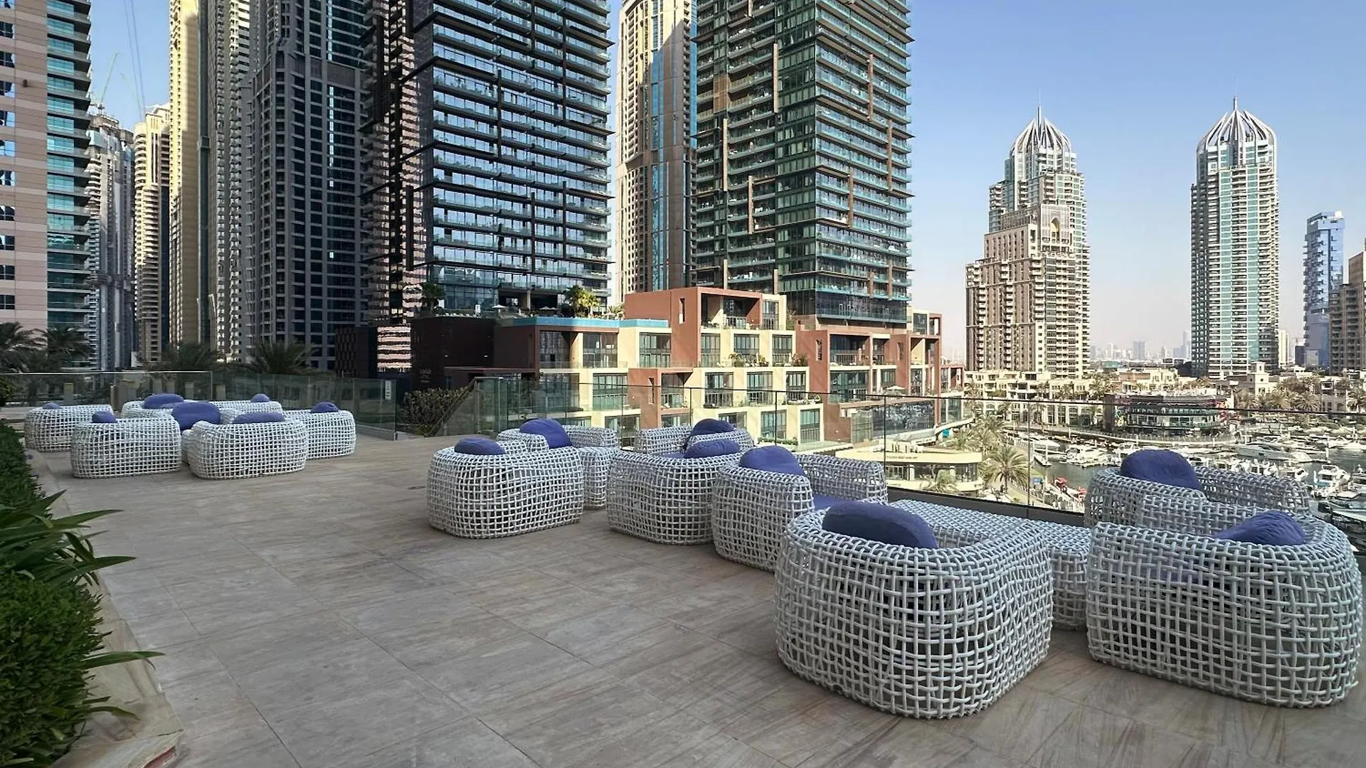 Maison Privee - Sleek Stay In Dubai Marina Famous Twisting Tower 0*,  United Arab Emirates